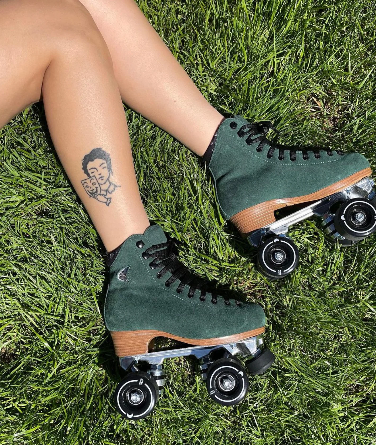 Moonlight Roller Skates - EMERALD CITY - Image 3