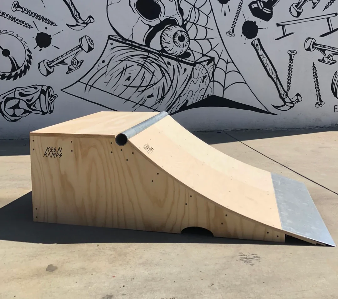 Keen Ramps 18" x 3' Quarter Pipe