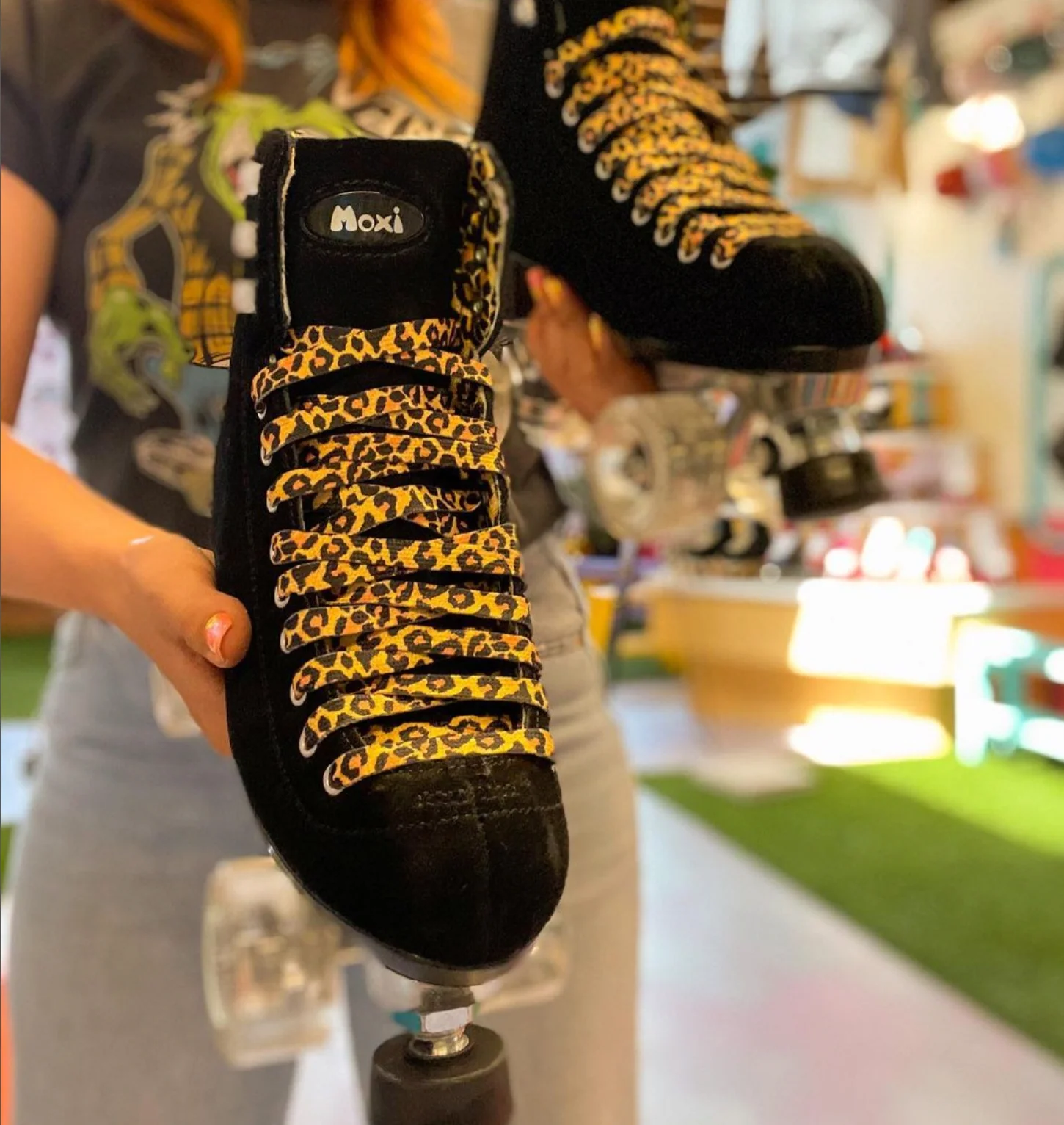 Moxi Roller Skates - PANTHER - Image 4