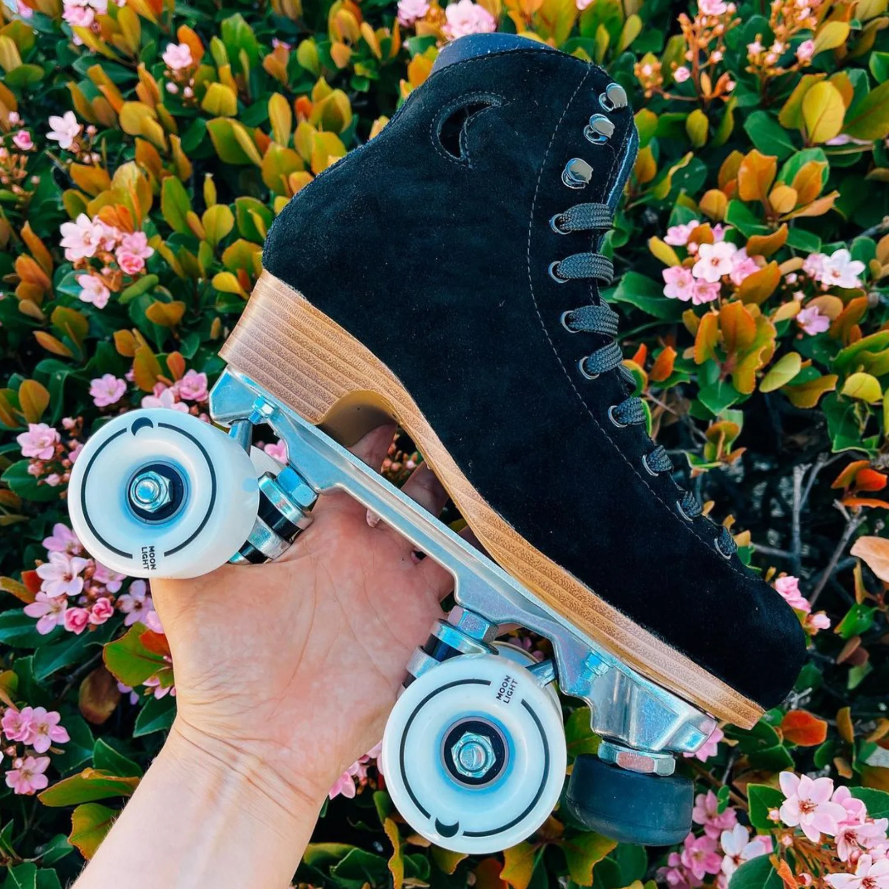 Moonlight Roller Skates - BLACK Kids 3