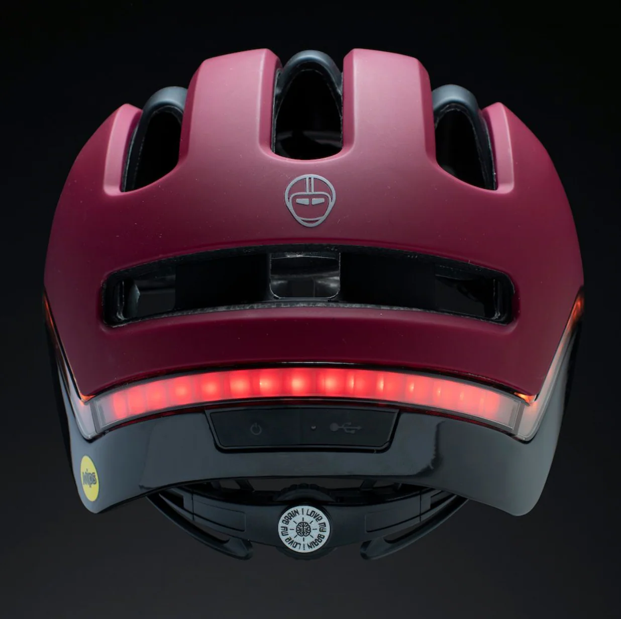 Nutcase VIO Light Up Helmet - Image 10