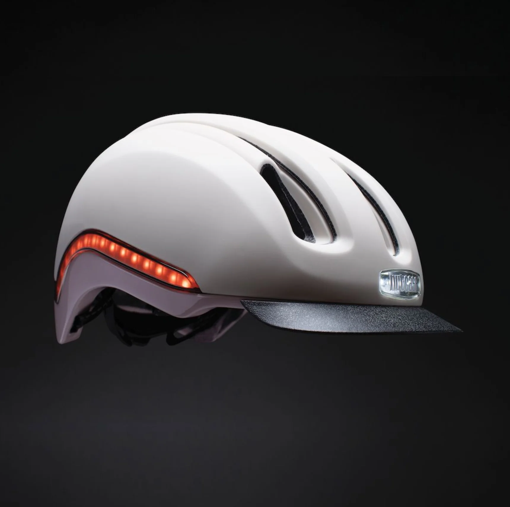 Nutcase VIO Light Up Helmet - Image 3