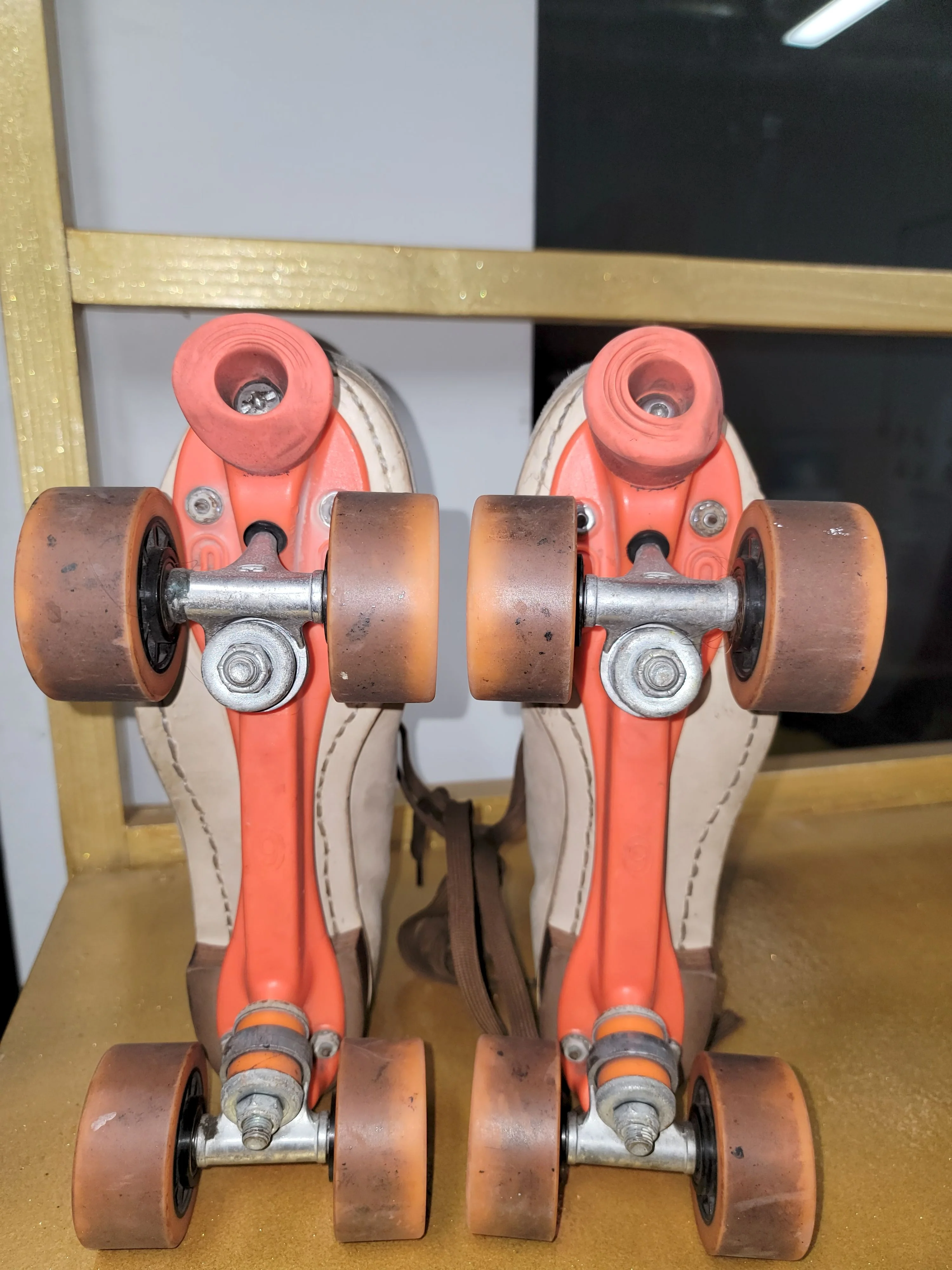 Riedell Brown Leather Rental Skate MEN'S SIZE 11